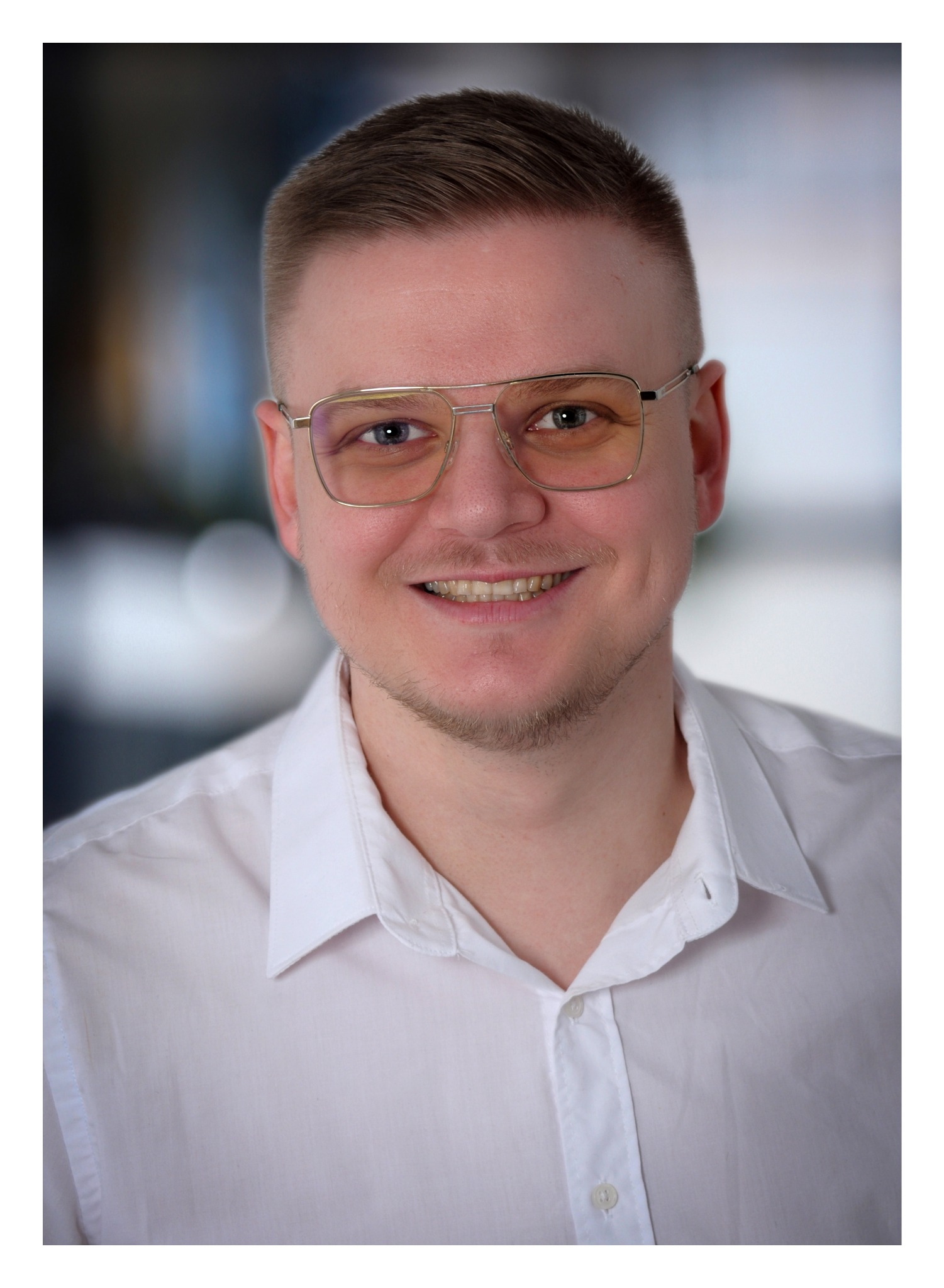 Ákos Hajdu – dein persönlicher Ansprechpartner bei AHA Energieblick